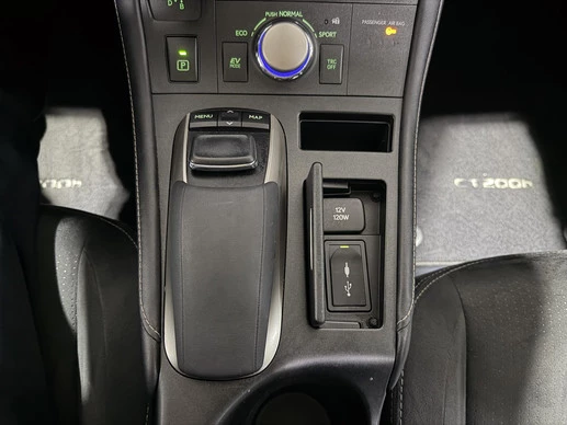Lexus CT - Afbeelding 24 van 30