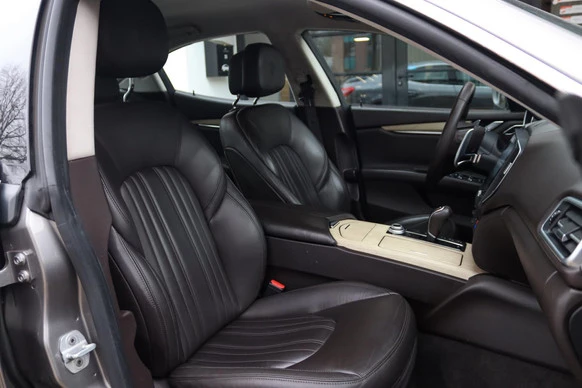 Maserati Ghibli - Afbeelding 11 van 24