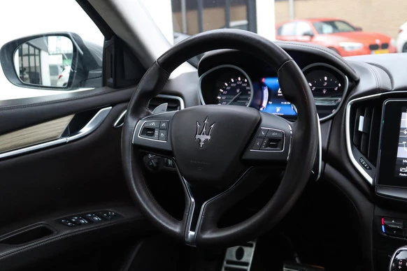 Maserati Ghibli - Afbeelding 16 van 24