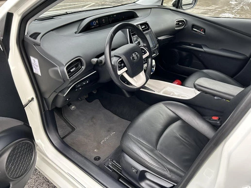 Toyota Prius - Afbeelding 13 van 27