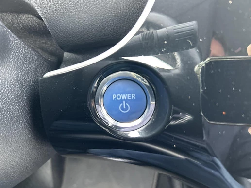 Toyota Prius - Afbeelding 25 van 27