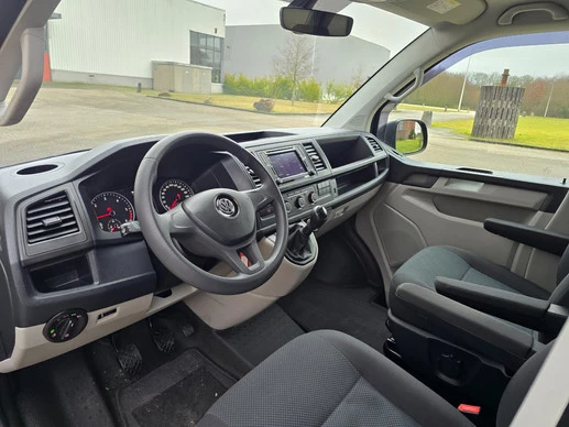 Volkswagen Transporter - Afbeelding 25 van 30