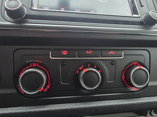 Volkswagen Transporter - Afbeelding 28 van 30