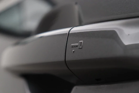 Jaguar F-PACE - Afbeelding 17 van 30