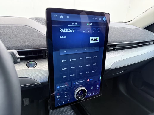 Ford Mustang Mach-E - Afbeelding 16 van 30