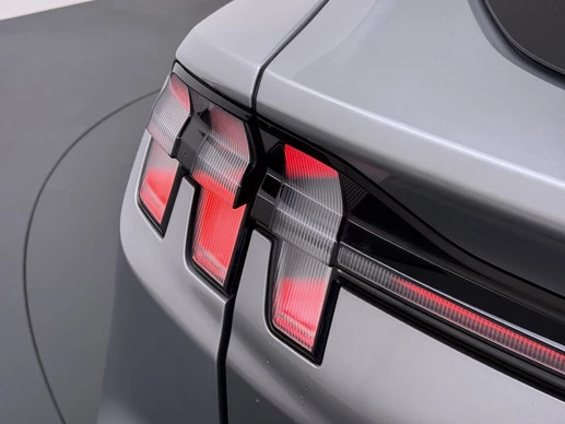 Ford Mustang Mach-E - Afbeelding 22 van 30