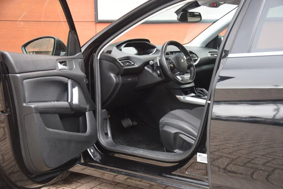 Peugeot 308 - Afbeelding 25 van 26