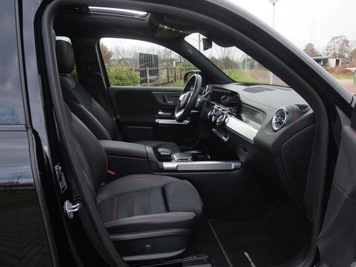 Mercedes-Benz EQB - Afbeelding 14 van 30