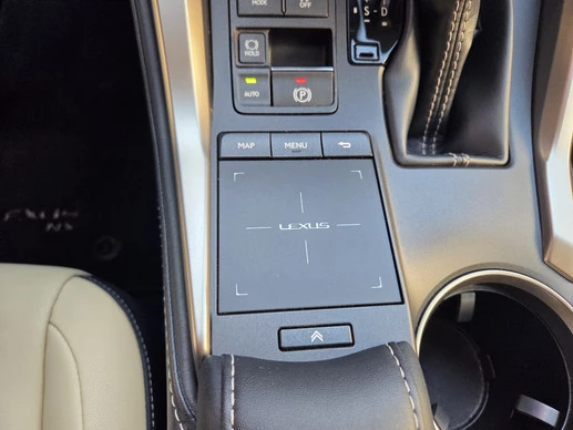 Lexus NX - Afbeelding 24 van 30