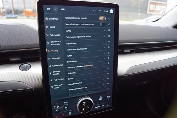 Ford Mustang Mach-E - Afbeelding 16 van 30