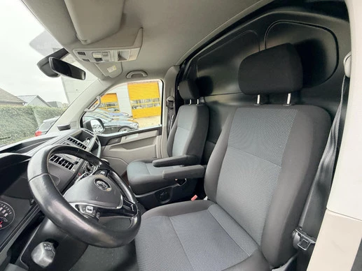 Volkswagen Transporter - Afbeelding 12 van 27