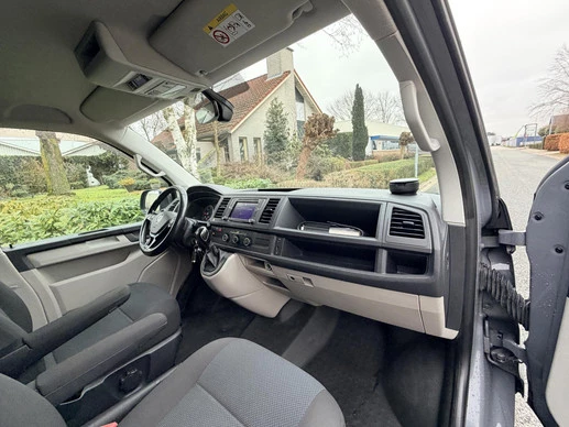 Volkswagen Transporter - Afbeelding 22 van 27