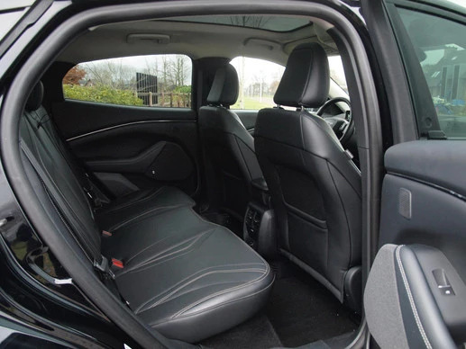 Ford Mustang Mach-E - Afbeelding 27 van 30