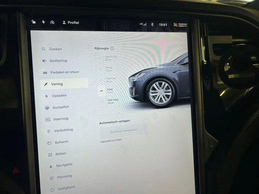 Tesla Model X - Afbeelding 8 van 11