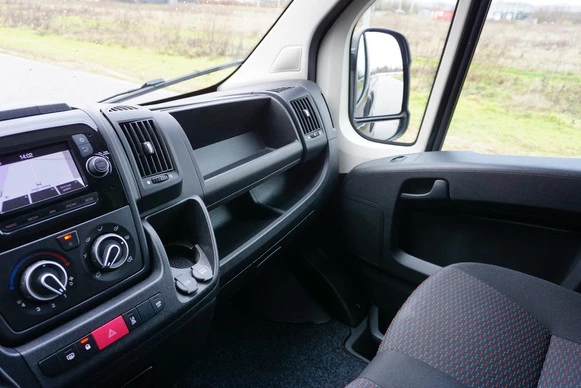 Peugeot Boxer - Afbeelding 26 van 30