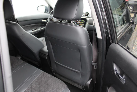 Suzuki Vitara - Afbeelding 16 van 30