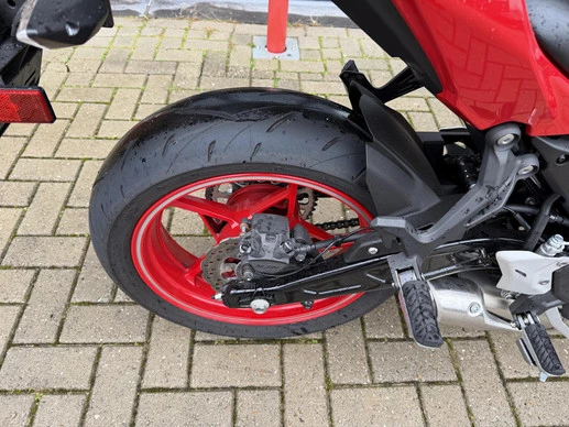 Kawasaki Z650 - Afbeelding 10 van 18