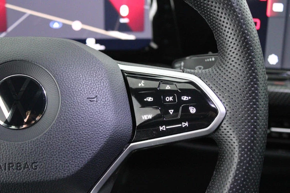 Volkswagen Golf - Afbeelding 21 van 30