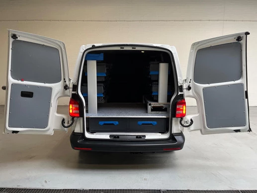 Volkswagen Transporter - Afbeelding 1 van 30