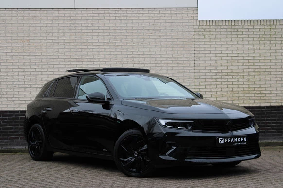 Opel Astra - Afbeelding 1 van 30