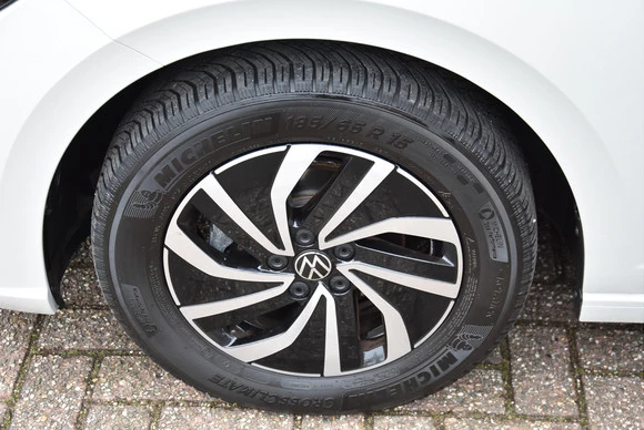 Volkswagen Polo - Afbeelding 26 van 30