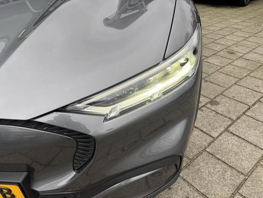 Ford Mustang Mach-E - Afbeelding 10 van 24