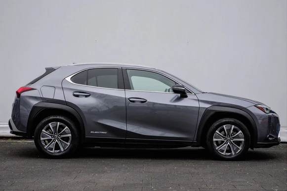 Lexus UX - Afbeelding 10 van 30