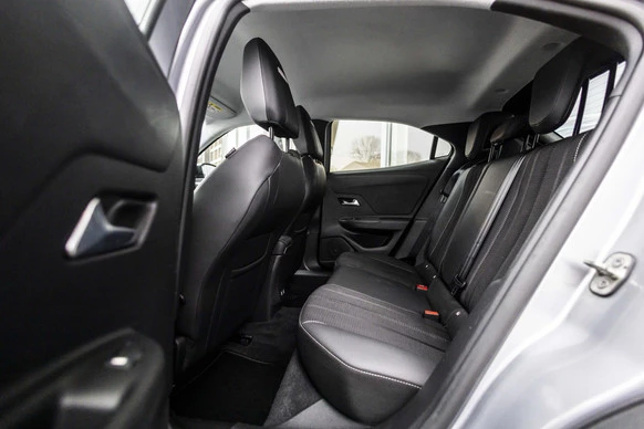 Opel Mokka-e - Afbeelding 10 van 30