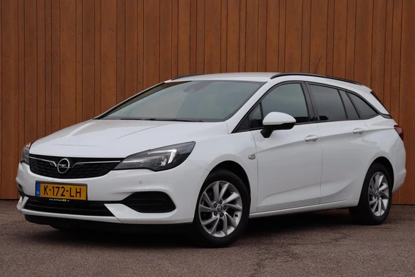 Opel Astra - Afbeelding 1 van 26
