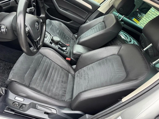 Volkswagen Passat - Afbeelding 9 van 21