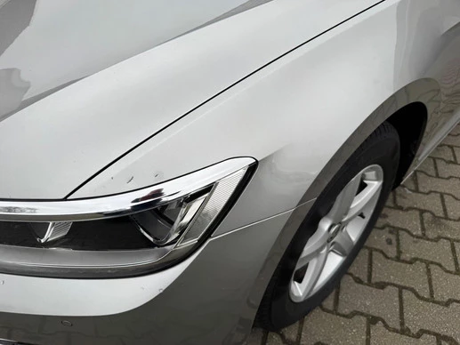 Volkswagen Passat - Afbeelding 12 van 21
