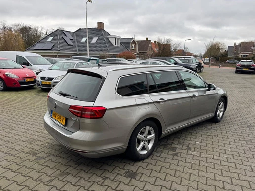 Volkswagen Passat - Afbeelding 20 van 21