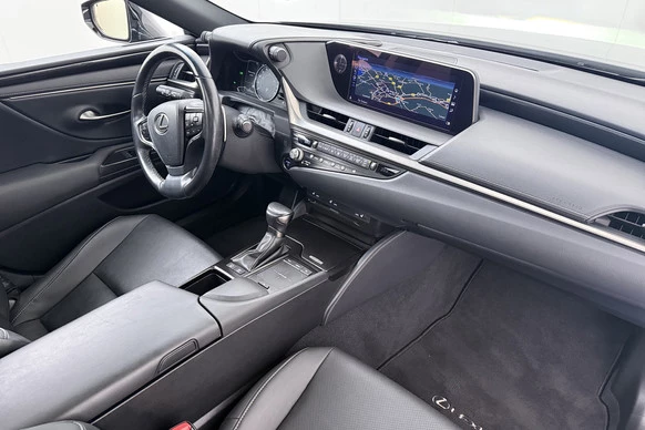Lexus ES - Afbeelding 16 van 30