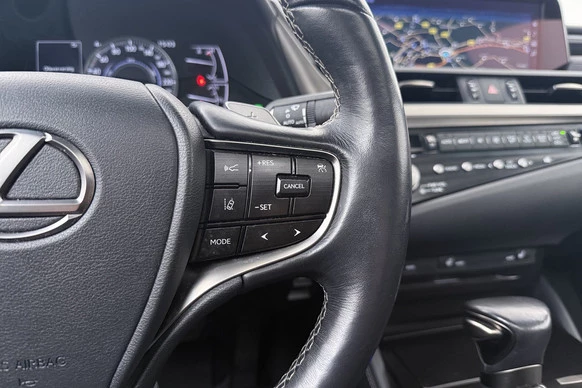 Lexus ES - Afbeelding 21 van 30