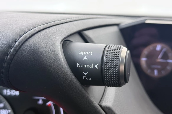 Lexus ES - Afbeelding 23 van 30