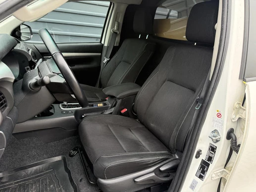 Toyota Hilux - Afbeelding 9 van 30