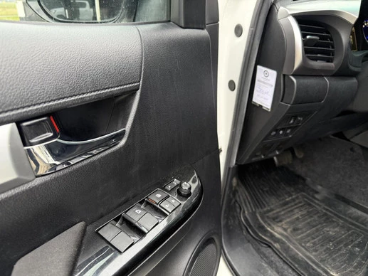 Toyota Hilux - Afbeelding 10 van 30
