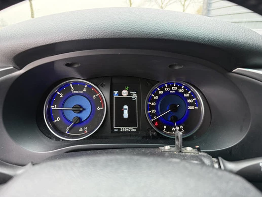 Toyota Hilux - Afbeelding 11 van 30