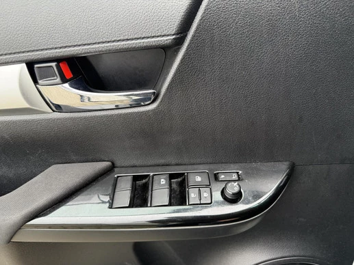 Toyota Hilux - Afbeelding 14 van 30