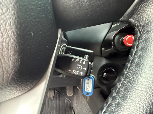 Toyota Hilux - Afbeelding 15 van 30