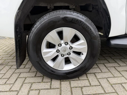 Toyota Hilux - Afbeelding 25 van 30