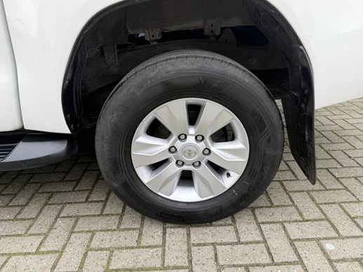 Toyota Hilux - Afbeelding 27 van 30