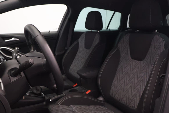 Opel Astra - Afbeelding 16 van 28