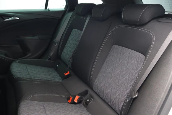 Opel Astra - Afbeelding 22 van 28