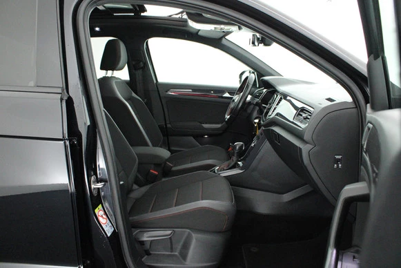 Volkswagen T-Roc - Afbeelding 13 van 30