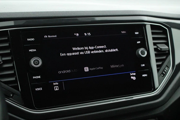 Volkswagen T-Roc - Afbeelding 23 van 30