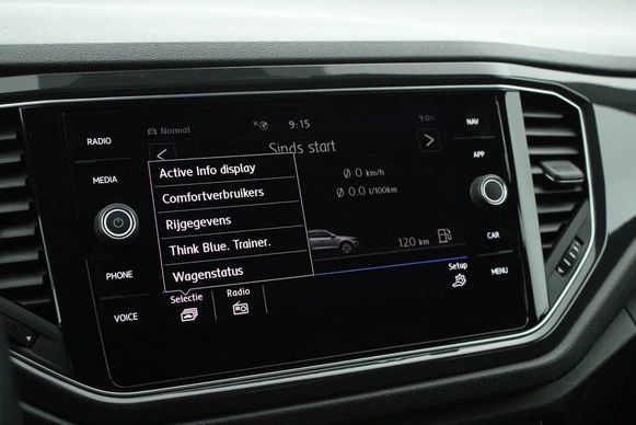 Volkswagen T-Roc - Afbeelding 24 van 30