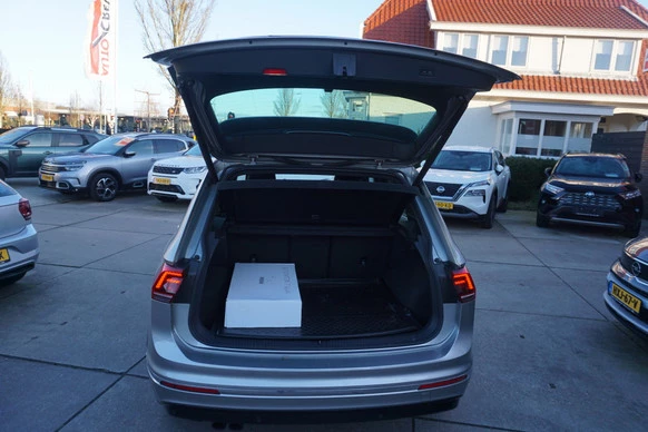 Volkswagen Tiguan - Afbeelding 7 van 23
