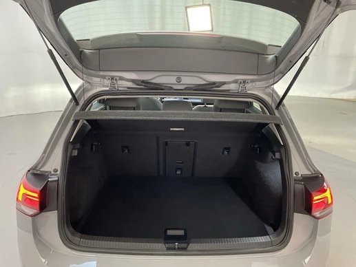 Volkswagen Golf - Afbeelding 11 van 27