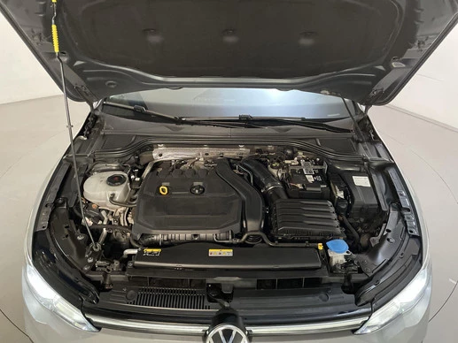 Volkswagen Golf - Afbeelding 17 van 27